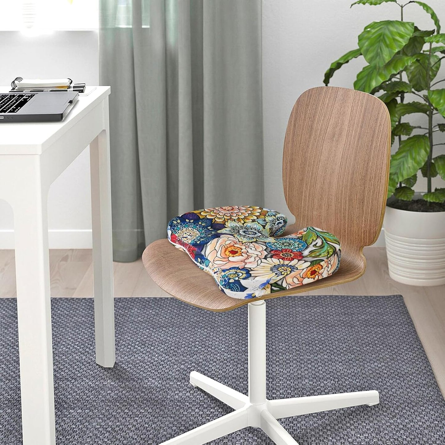 Floral Memory Foam U-Shaped Seat Cushion – Ergonomic Tailbone Relief Pad for Office, Car, Wheelchair (Removable Cover)