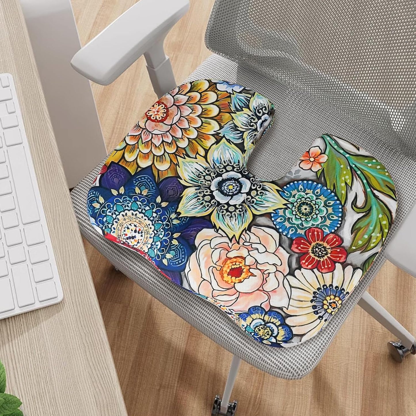 Floral Memory Foam U-Shaped Seat Cushion – Ergonomic Tailbone Relief Pad for Office, Car, Wheelchair (Removable Cover)